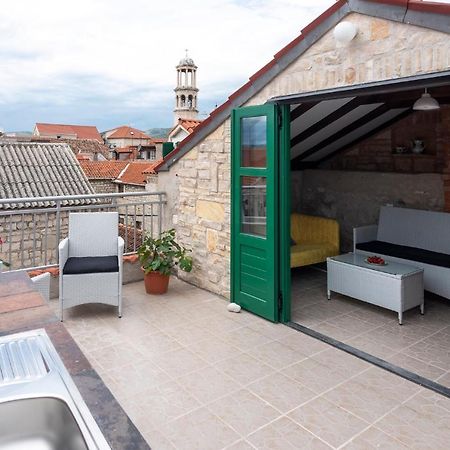 Guesthouse Nina Kaštel Novi 외부 사진