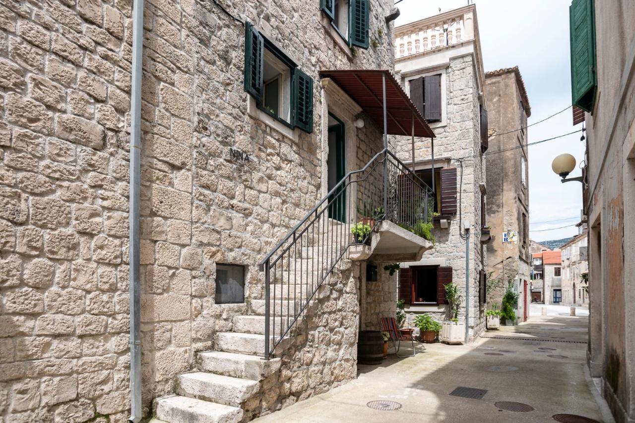 Guesthouse Nina Kaštel Novi 외부 사진